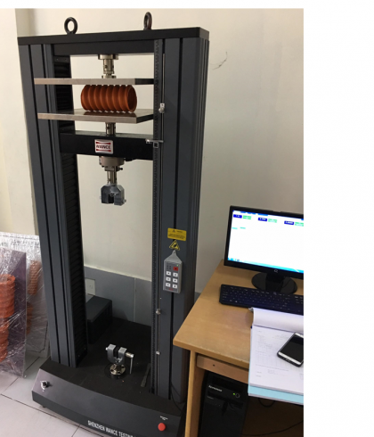 Handing over universal compressor to Ba An company